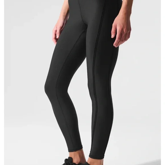 ALO Yoga Black Leggings and Bra Set - Picture 3 of 3